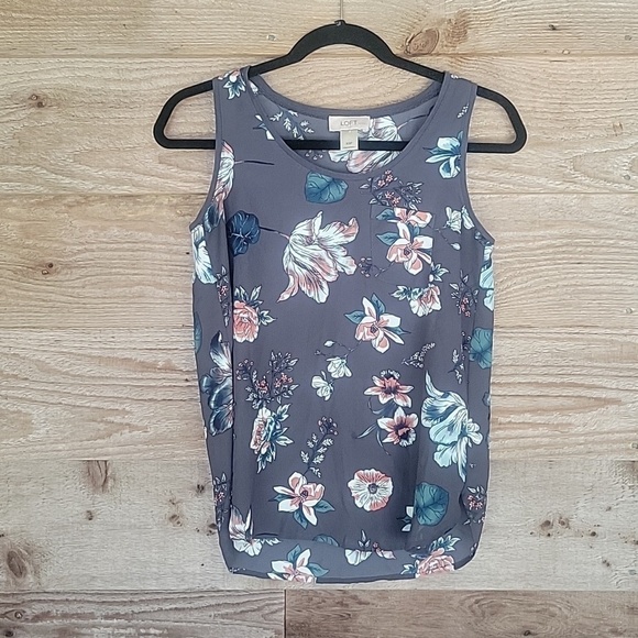 LOFT Tops - Loft XSmall Petite Gray Floral Sleeveless Top